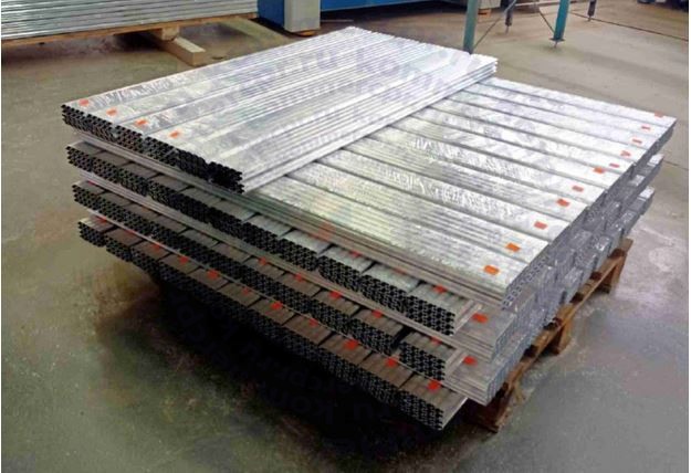 Вставка алюминиевая для экономпанели NANO, АП-312(AL (Nano)12/1), L=1200 мм
